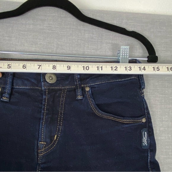 Silver Avery Capri Pants Denim Capris - Picture 6 of 10